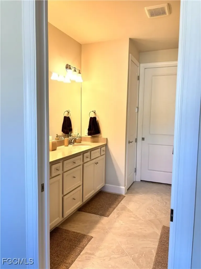 16605 Rolling Rock Boulevard Alva FL 33920