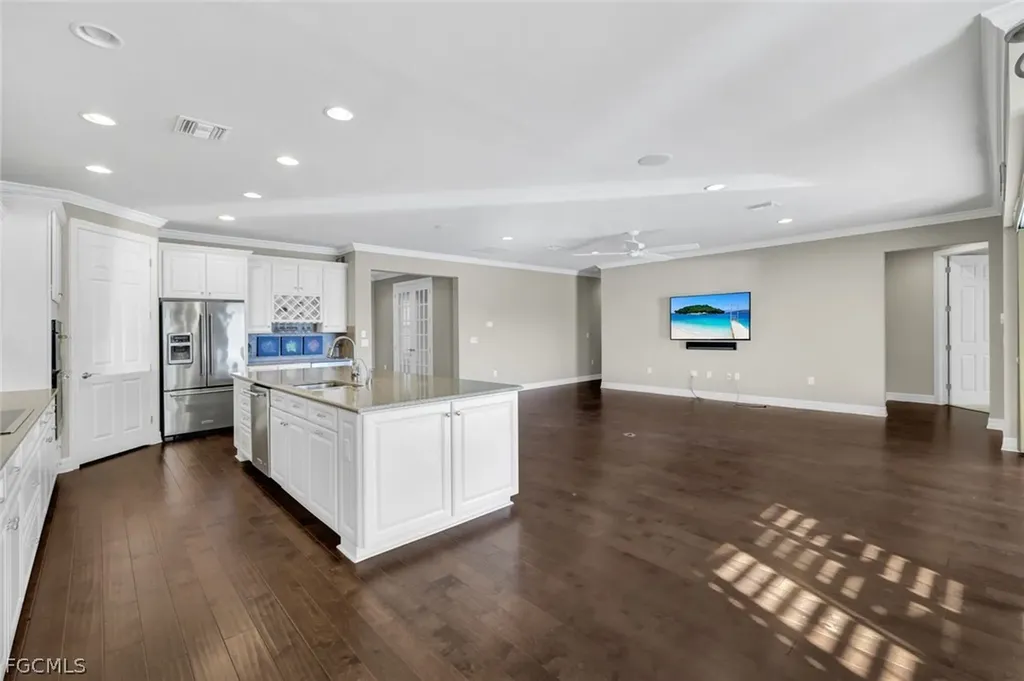 11807 Dixon Drive Fort Myers FL 33913