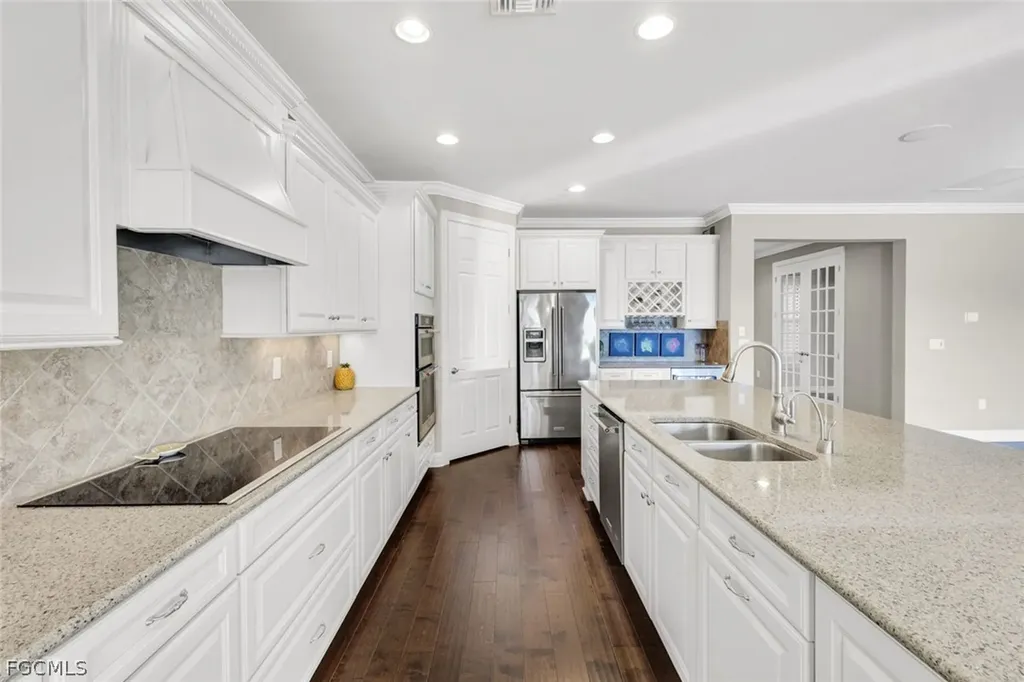 11807 Dixon Drive Fort Myers FL 33913