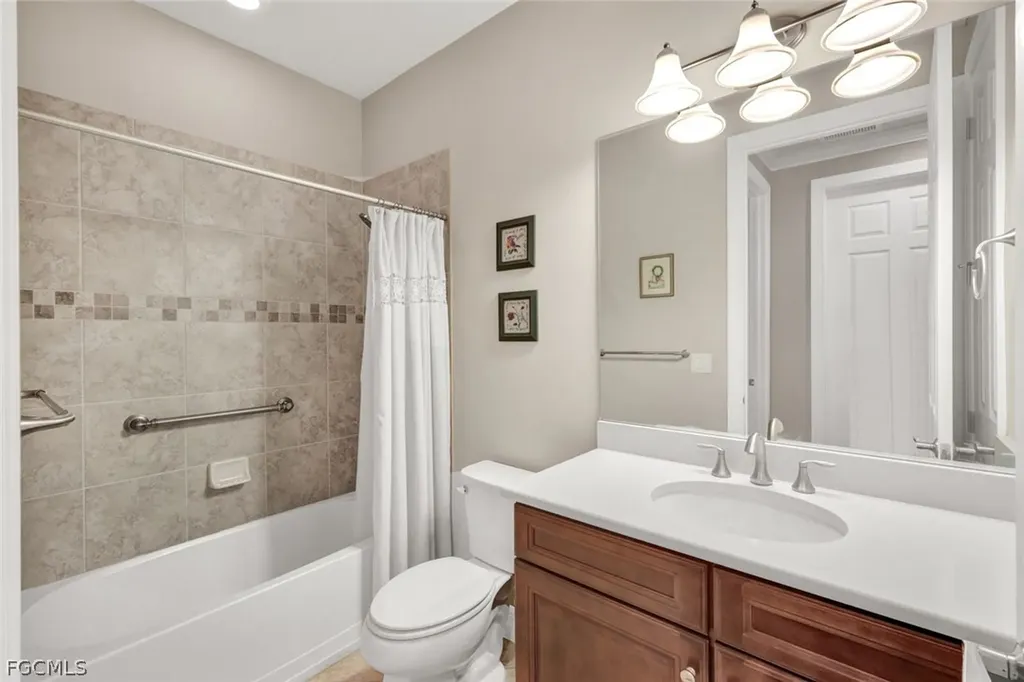 11807 Dixon Drive Fort Myers FL 33913