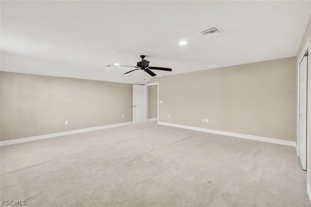 11807 Dixon Drive Fort Myers FL 33913