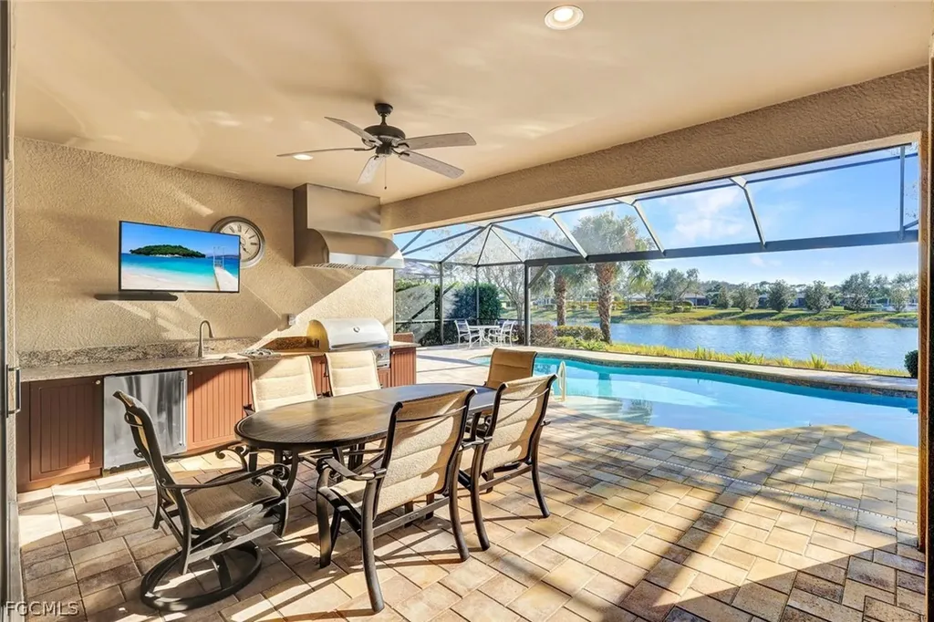 11807 Dixon Drive Fort Myers FL 33913