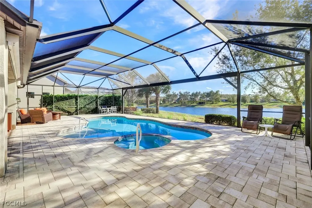 11807 Dixon Drive Fort Myers FL 33913