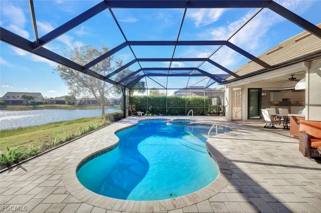 11807 Dixon Drive Fort Myers FL 33913