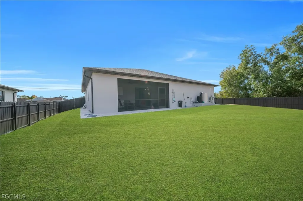 3016 6th Street W Lehigh Acres FL 33971