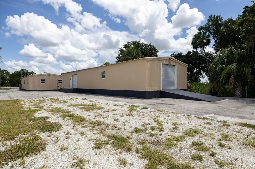 22110 Palm Beach Boulevard Alva FL 33920