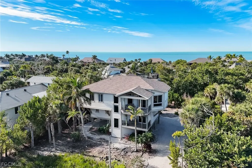 Sanibel FL, 4353 Gulf Pines Drive