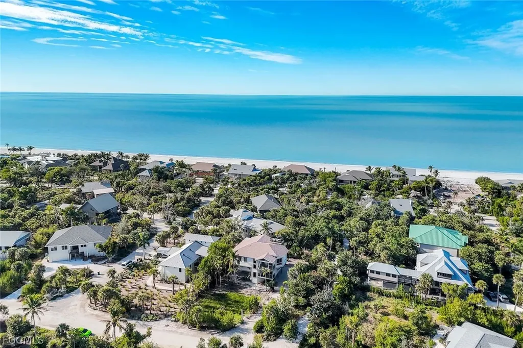4353 Gulf Pines Drive Sanibel FL 33957