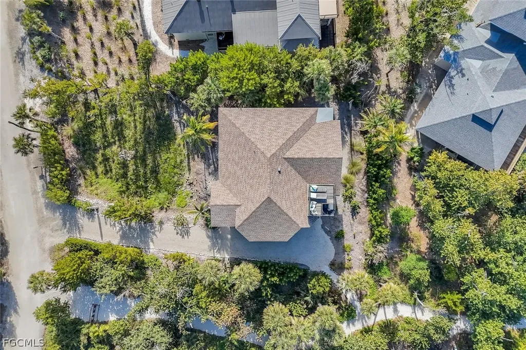 4353 Gulf Pines Drive Sanibel FL 33957
