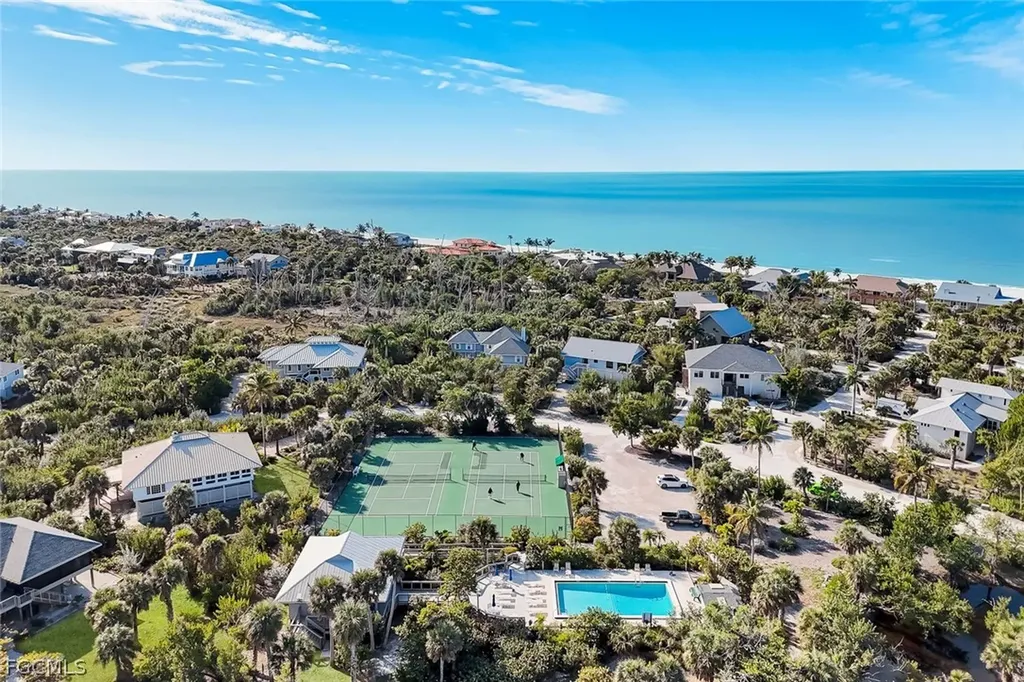 4353 Gulf Pines Drive Sanibel FL 33957