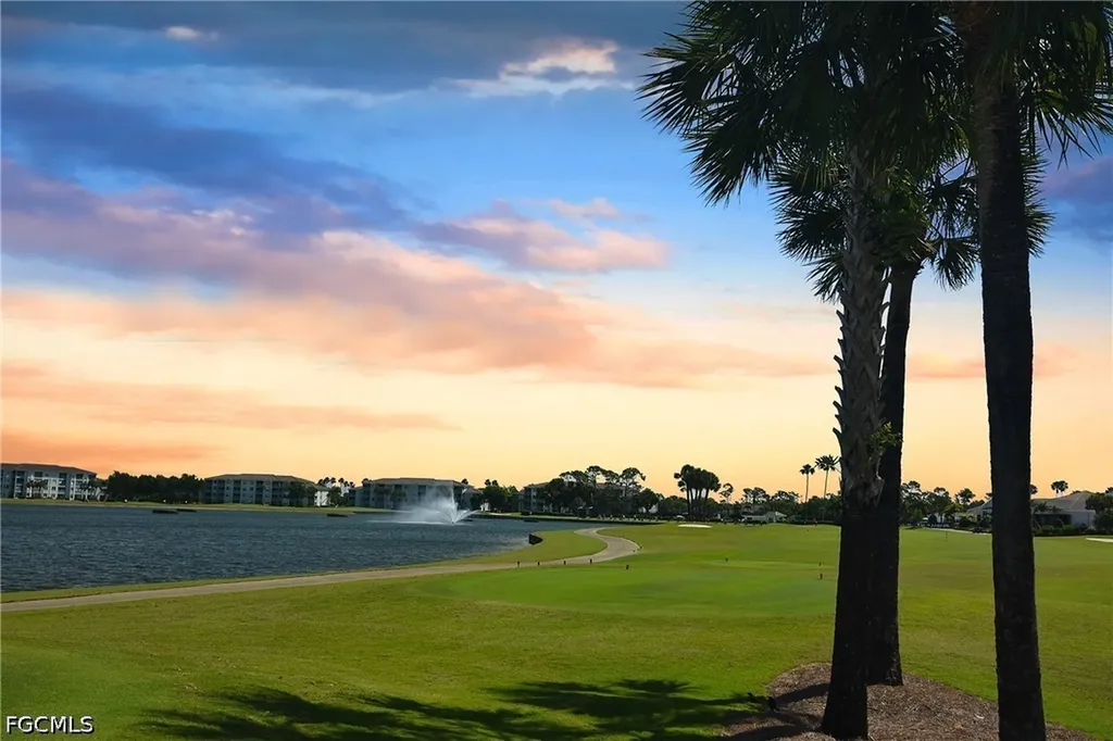 10460 Washingtonia Palm Way Fort Myers FL 33966