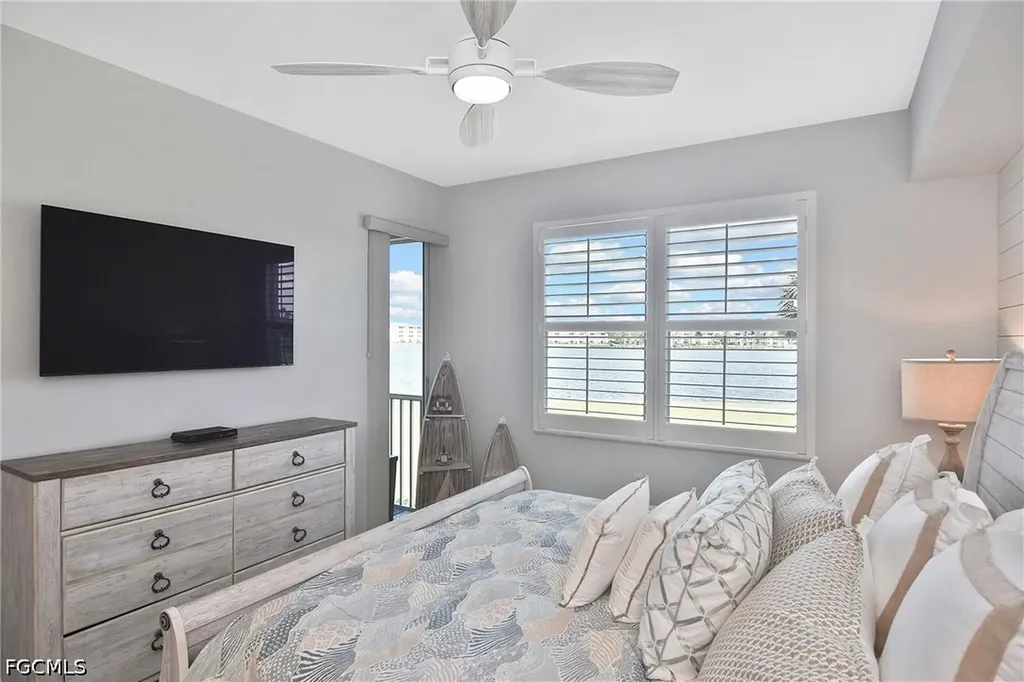 10460 Washingtonia Palm Way Fort Myers FL 33966