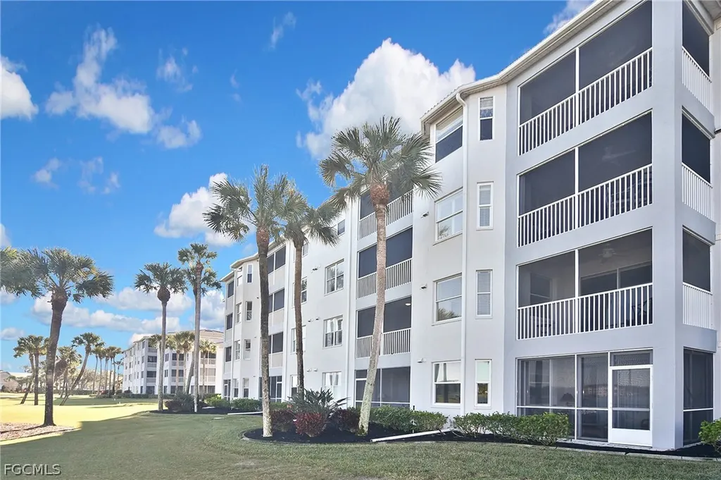10460 Washingtonia Palm Way Fort Myers FL 33966