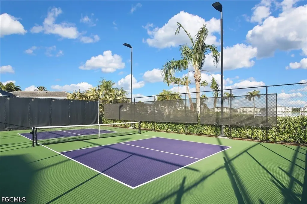 10460 Washingtonia Palm Way Fort Myers FL 33966