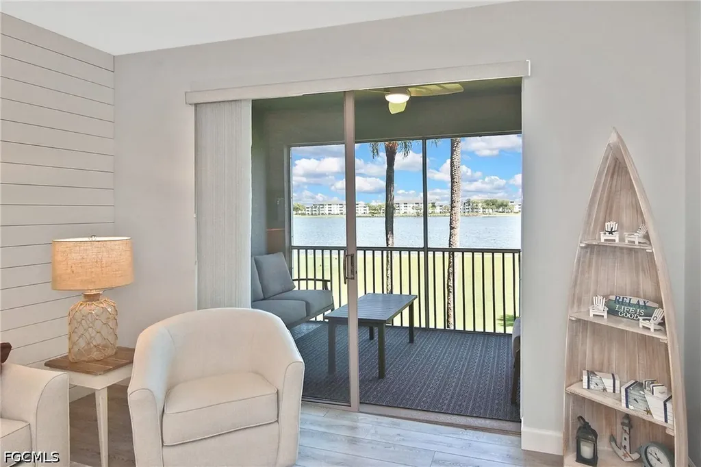 10460 Washingtonia Palm Way Fort Myers FL 33966
