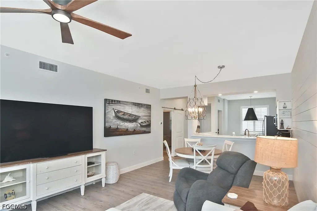 10460 Washingtonia Palm Way Fort Myers FL 33966