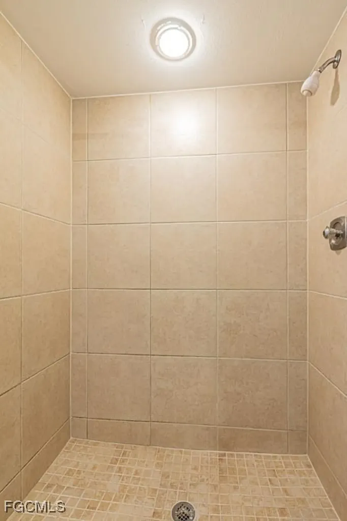 3290 Sandlewood Lane Fort Myers FL 33907