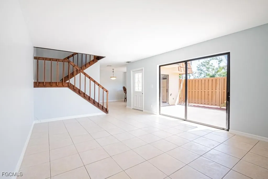 3290 Sandlewood Lane Fort Myers FL 33907