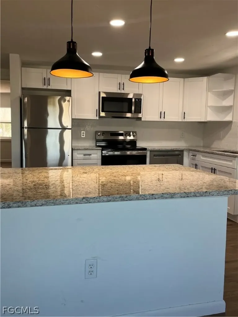 3172 Pluto Circle North Fort Myers FL 33903