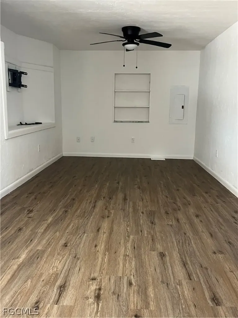 3172 Pluto Circle North Fort Myers FL 33903