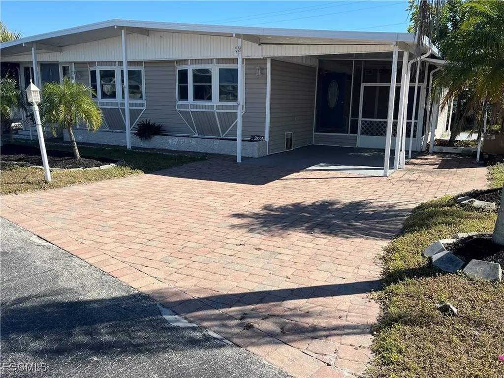 3172 Pluto Circle North Fort Myers FL 33903