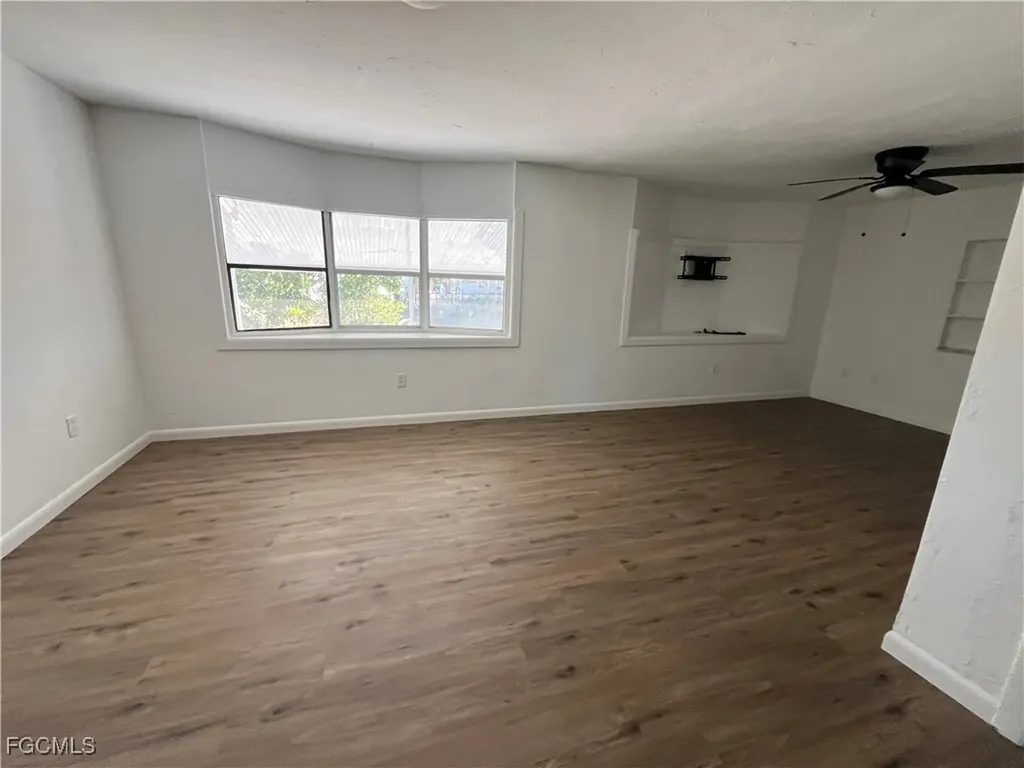 3172 Pluto Circle North Fort Myers FL 33903