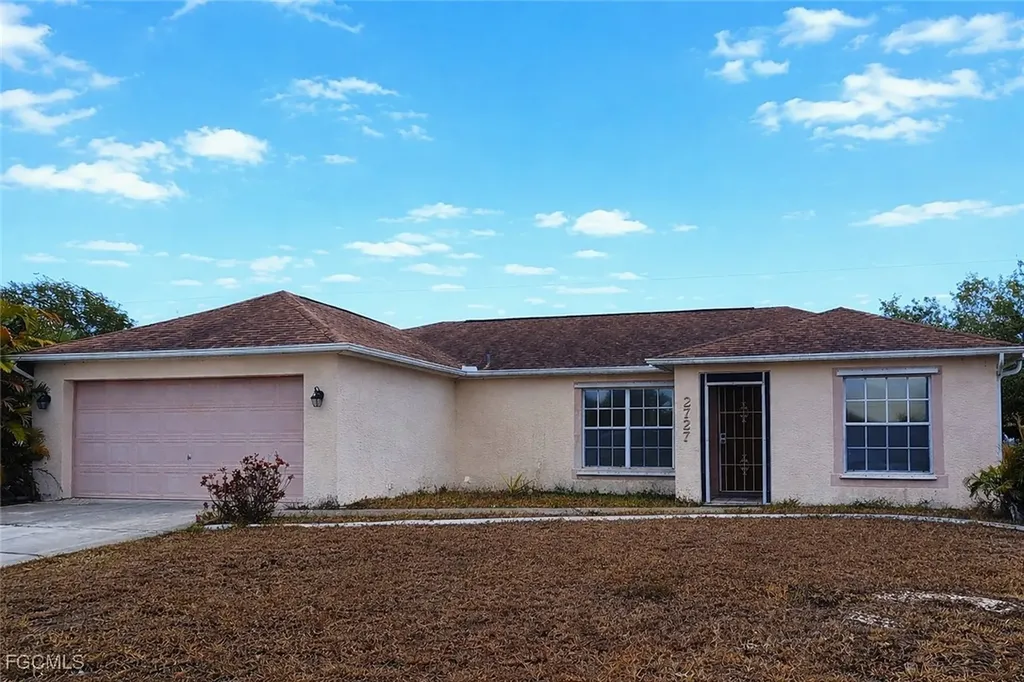 2727 SE 8th Avenue Cape Coral FL 33904