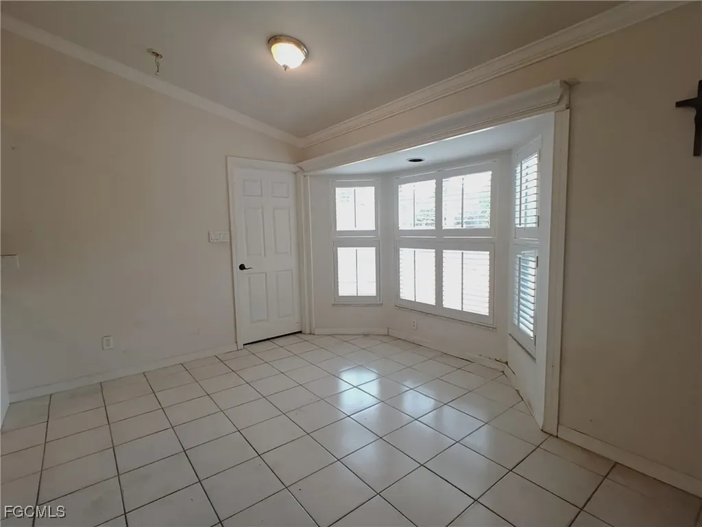 2727 SE 8th Avenue Cape Coral FL 33904