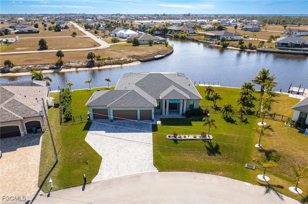 4214 NW 39th Lane Cape Coral FL 33993