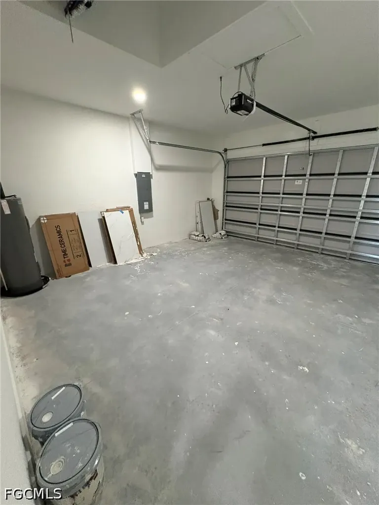 2503 45th Street SW Lehigh Acres FL 33976