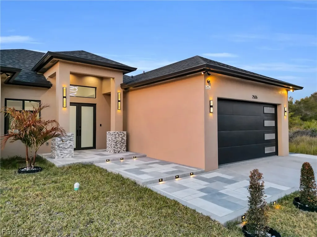 2506 73rd Street W Lehigh Acres FL 33971