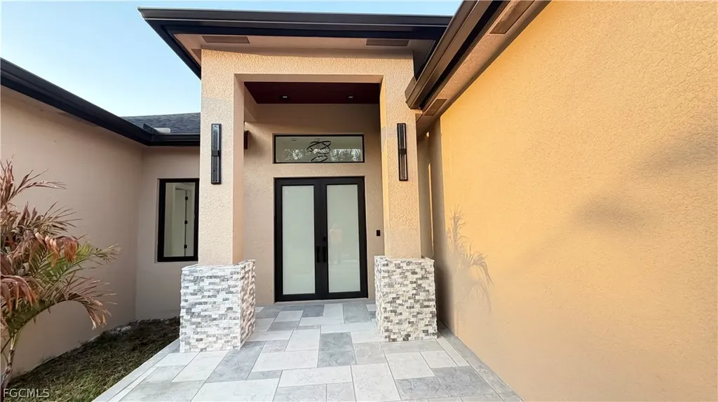2506 73rd Street W Lehigh Acres FL 33971