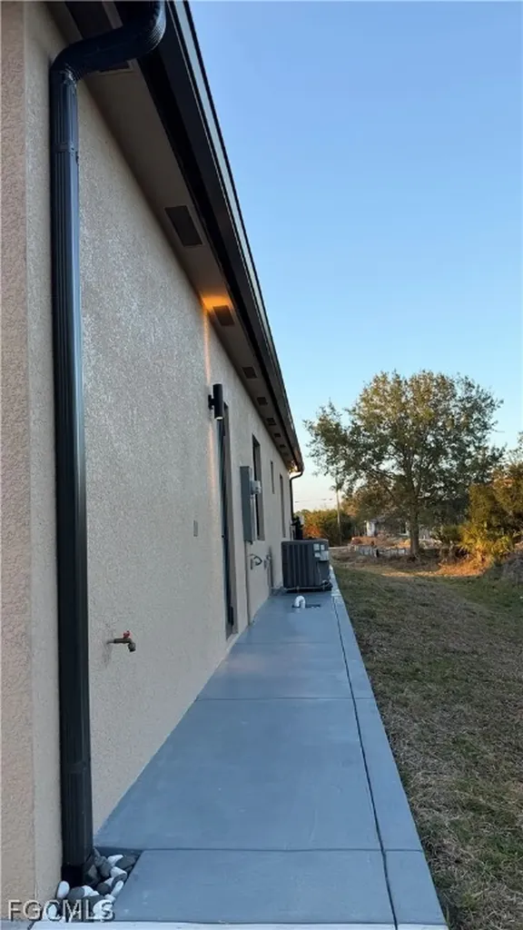 2506 73rd Street W Lehigh Acres FL 33971