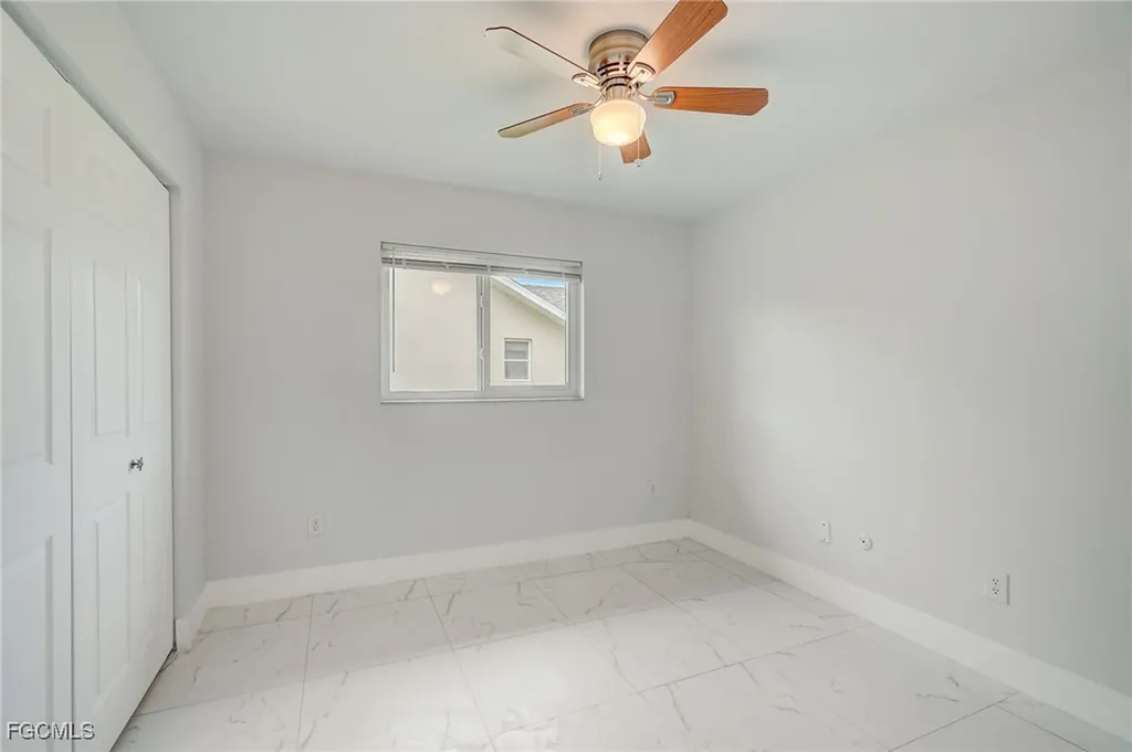 2214 SE 13th Street Cape Coral FL 33990