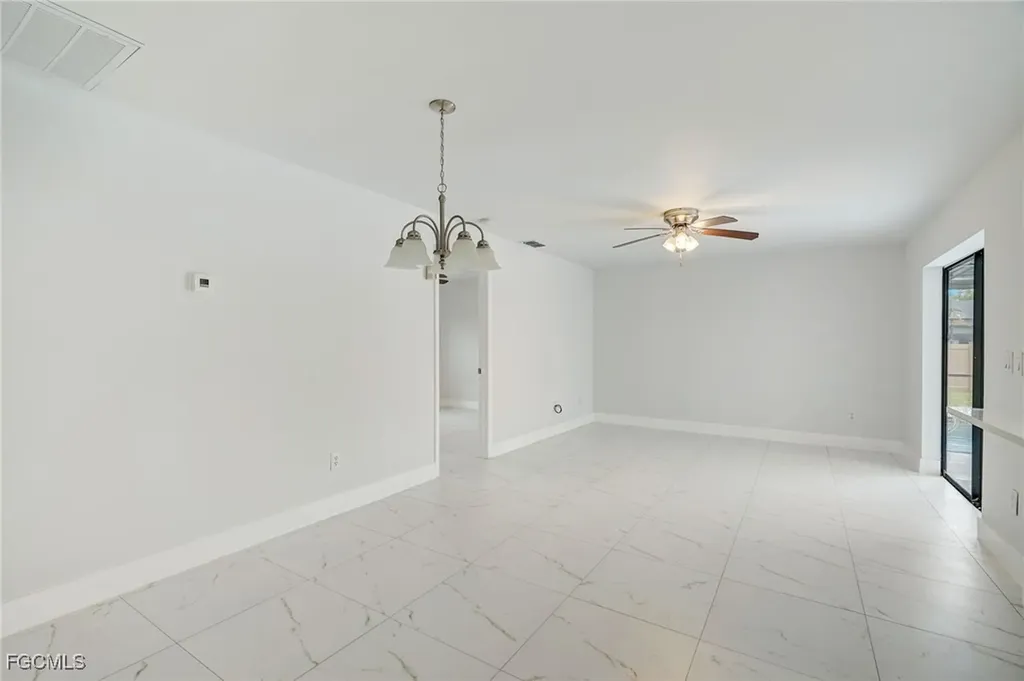 2214 SE 13th Street Cape Coral FL 33990