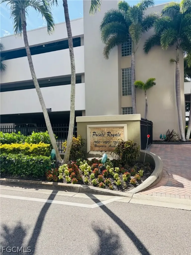1910 Virginia Avenue Fort Myers FL 33901