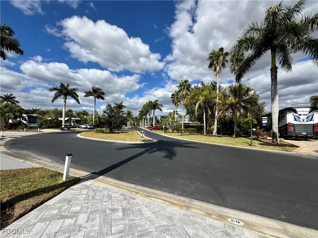 Lot 63 3111 E Riverbend Resort Boulevard Labelle FL 33935