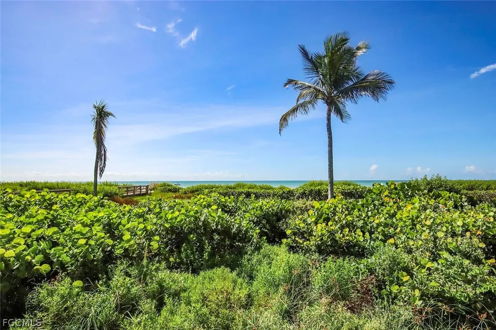 827 E Gulf Drive Sanibel FL 33957
