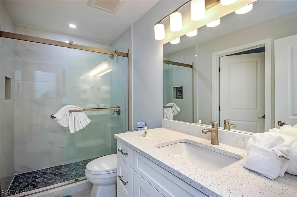 827 E Gulf Drive Sanibel FL 33957