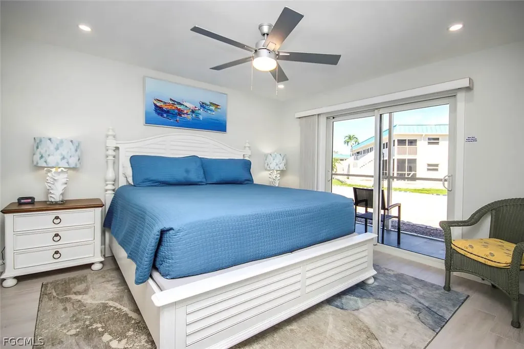 827 E Gulf Drive Sanibel FL 33957