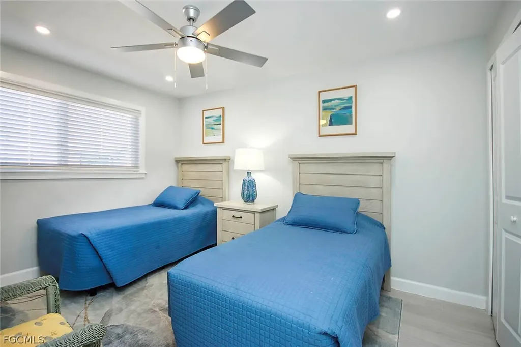 827 E Gulf Drive Sanibel FL 33957