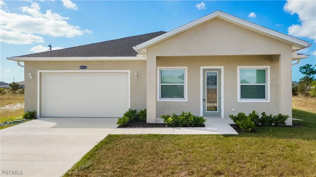 4438 Connection Avenue Cape Coral FL 33909