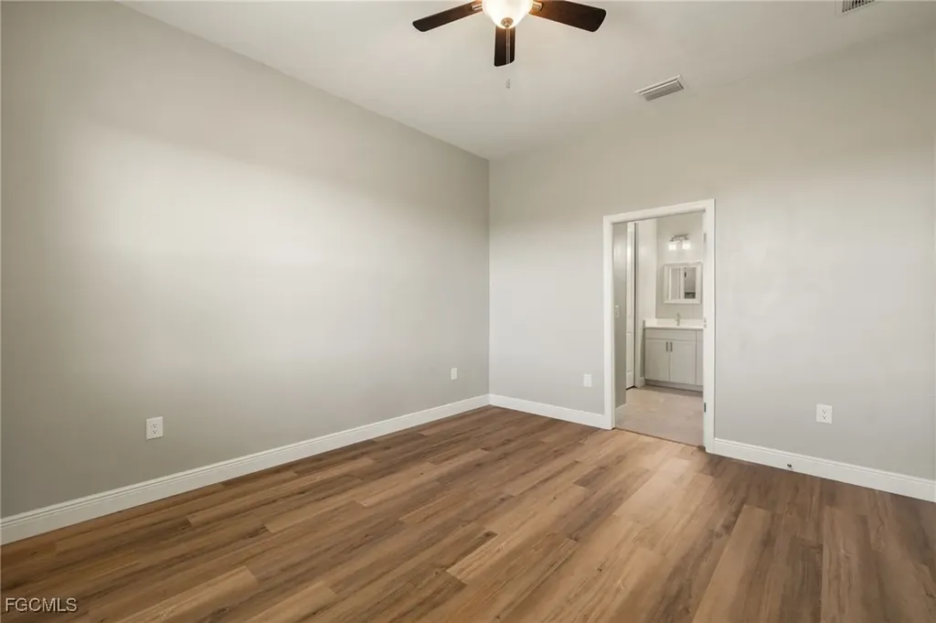 4438 Connection Avenue Cape Coral FL 33909
