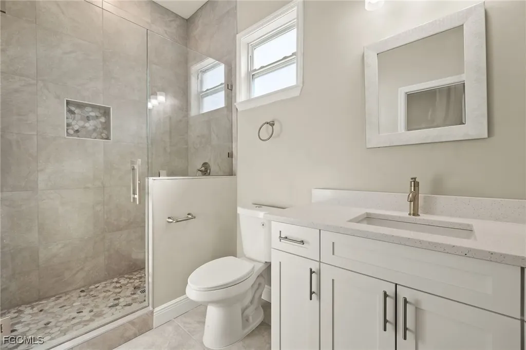 4438 Connection Avenue Cape Coral FL 33909