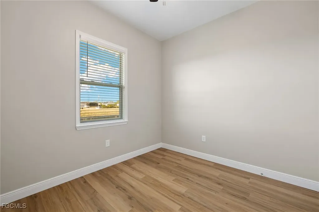 4438 Connection Avenue Cape Coral FL 33909