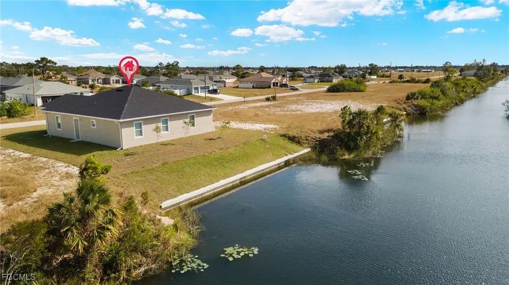 4438 Connection Avenue Cape Coral FL 33909