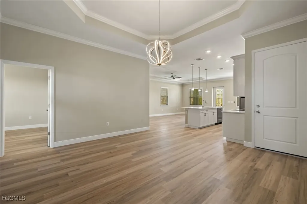 4438 Connection Avenue Cape Coral FL 33909