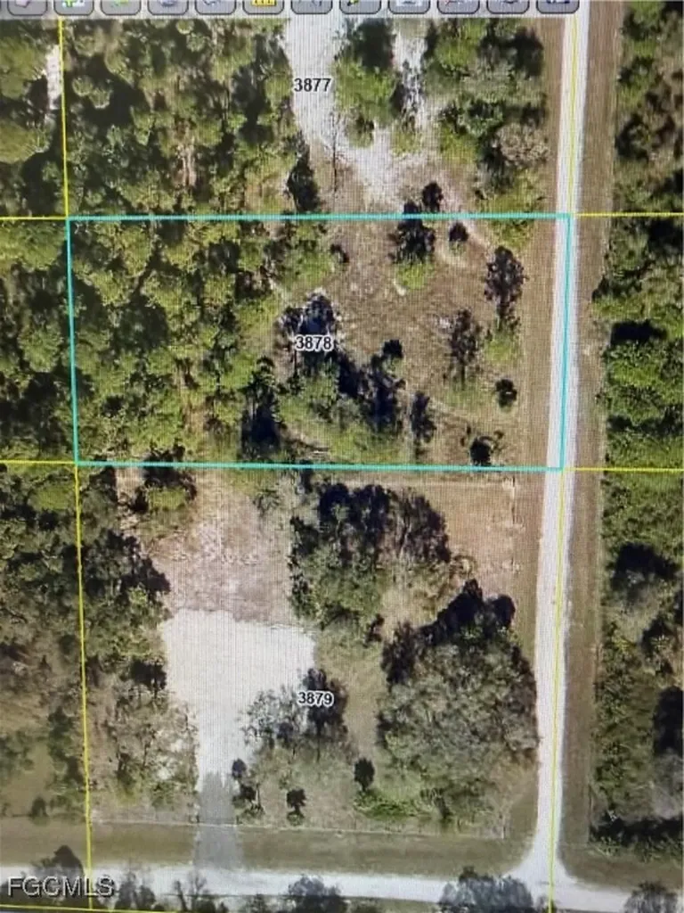 860 S Nogal Street Clewiston FL 33440