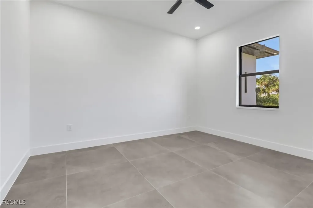 3517 NW 46th Avenue Cape Coral FL 33993