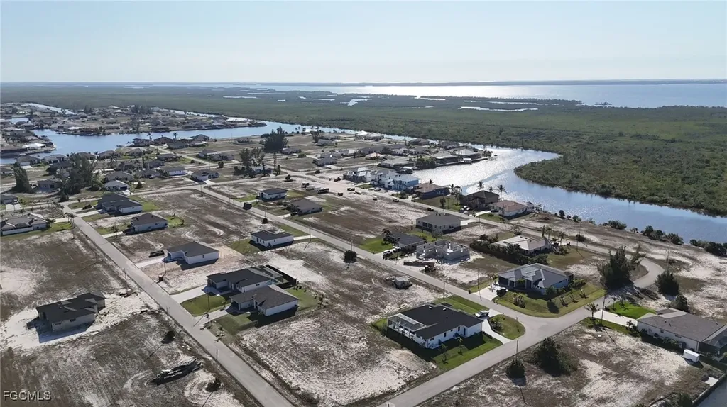 3517 NW 46th Avenue Cape Coral FL 33993